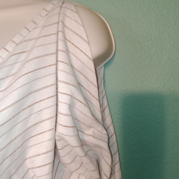 Dolman Gold Chevron Pattern V Neck Cold Shoulder Blouse - Picture 5 of 6